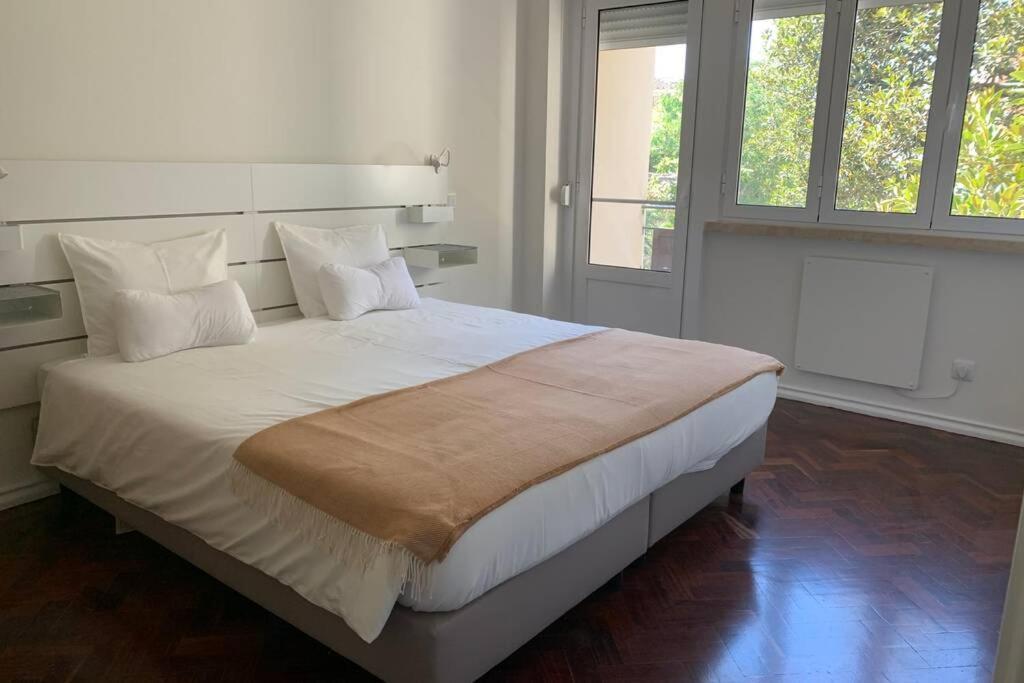 Casa Do Largo Sardinha - Very Central Apartment With Ac Lisboa Eksteriør billede